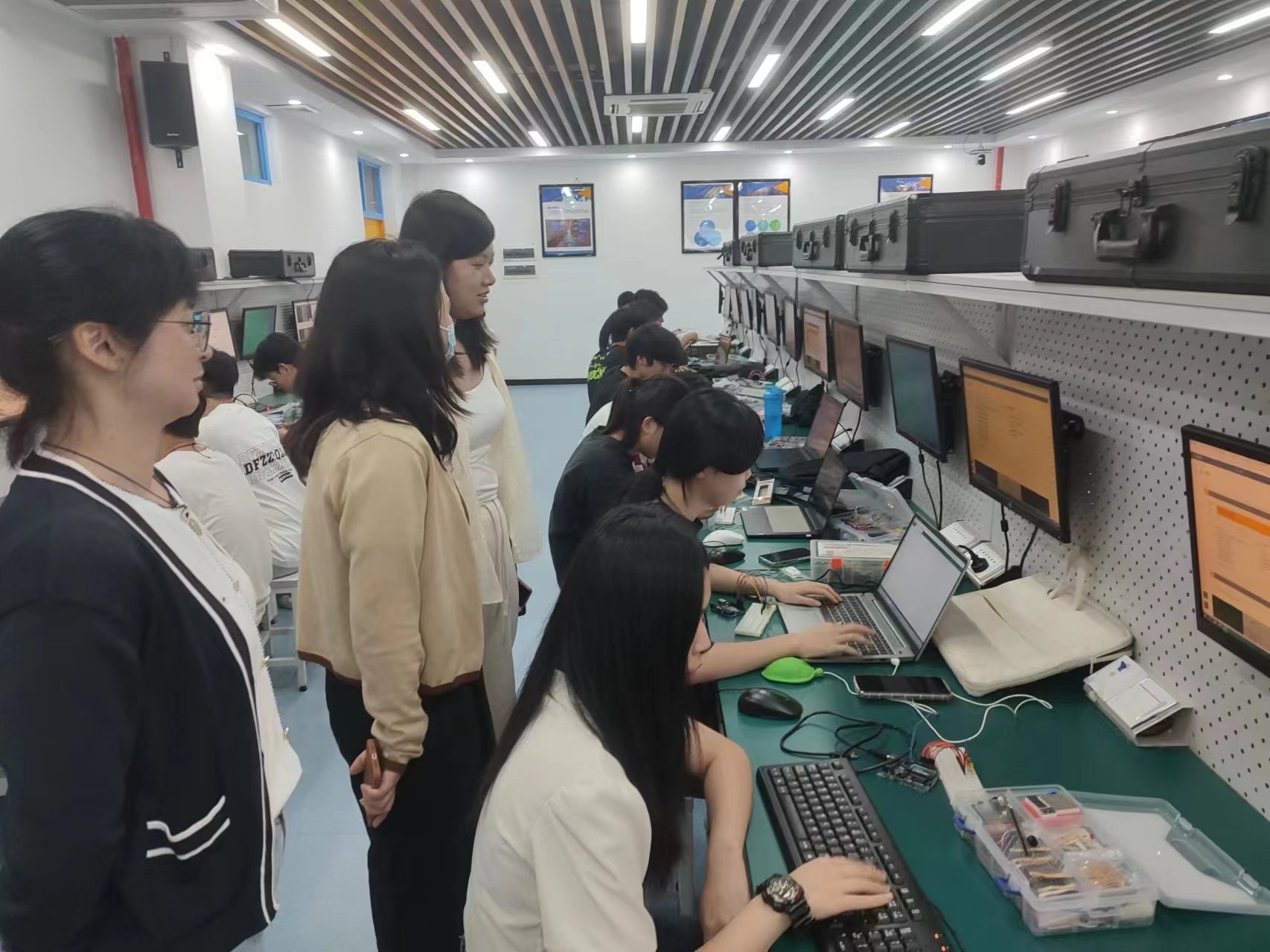 图片5.jpg